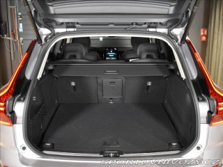 Volvo Ostatní modely XC60 2,0 T6  Plus Bright 2025
