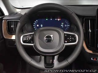 Volvo Ostatní modely XC60 2,0 T6  Plus Bright 2025