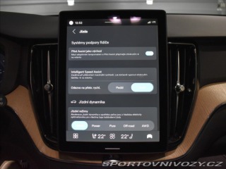 Volvo Ostatní modely XC60 2,0 T6  Plus Bright 2025