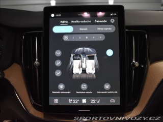 Volvo Ostatní modely XC60 2,0 T6  Plus Bright 2025