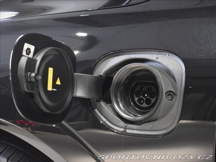Volvo Ostatní modely XC60 2,0 T6 Ultimate Dark 2024