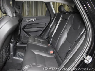 Volvo Ostatní modely XC60 2,0 T6  Ultimate Dark 2024