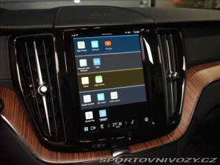 Volvo Ostatní modely XC60 2,0 T6  Ultimate Dark 2024