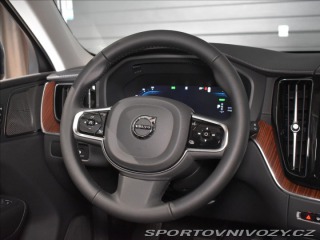 Volvo Ostatní modely XC60 2,0 T6  Ultimate Dark 2024
