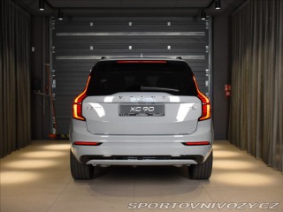 Volvo Ostatní modely XC90 2,0 T8  Plus Dark 2025
