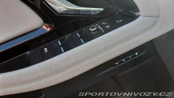 Ostatní značky Ostatní modely Land Rover Range Rover Evoque 2,0 P250 2019