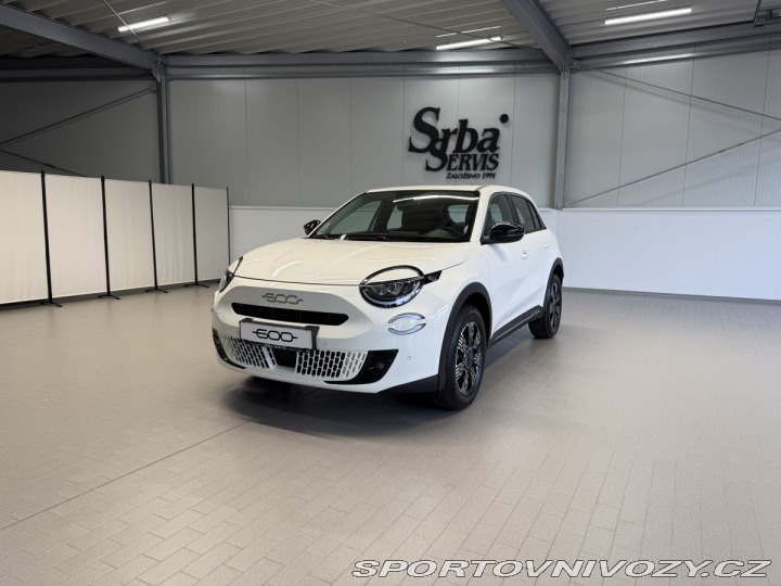 Fiat 600 1.2 Turbo Hybrid 110k MHE 2025