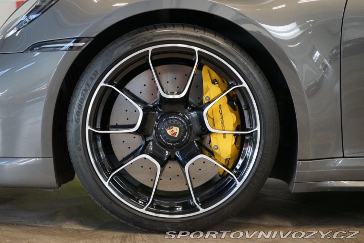 Porsche 911 992*TURBO S*CARBON*PCCB*P 2021