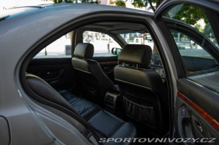 Alpina B10 BMW E39 Alpina B10 V8 Fac 2000