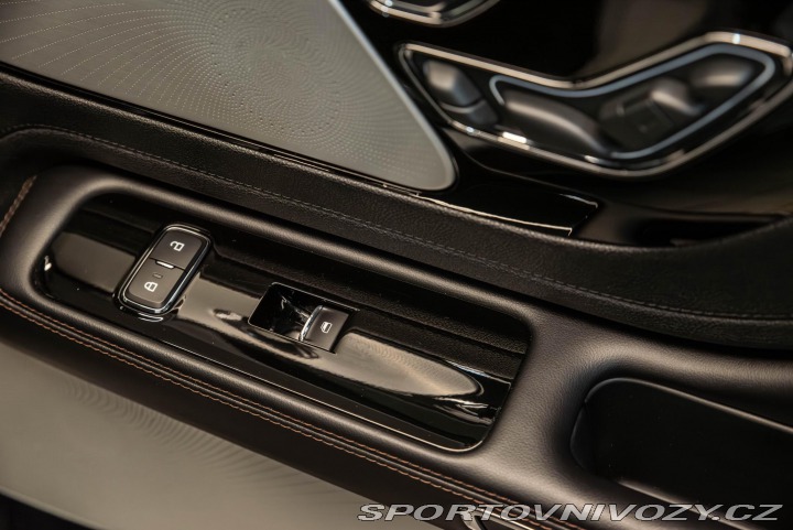 Ostatní značky Ostatní modely Lincoln Aviator RESERVE 3.0 V6 AWD 2022 P 2022