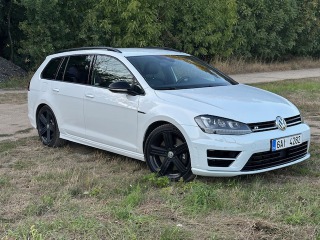 Volkswagen Golf 7 R variant