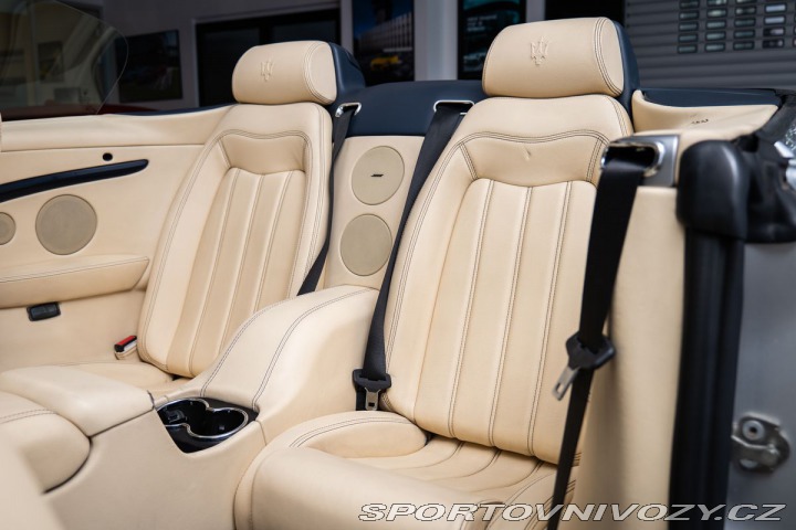 Maserati GranCabrio 2010