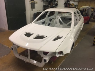 Mitsubishi Lancer EVO VI: Tommi Makinen Edition 2001