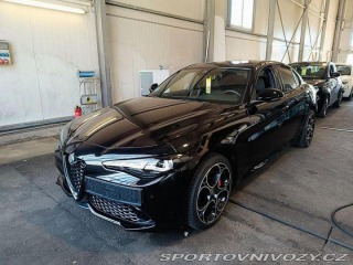 Alfa Romeo Giulia 2.0 Turbo 16V 206kW AT8-Q 2024