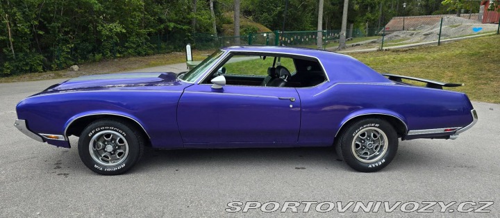 Ostatní značky Ostatní modely Oldsmobile Cutlass Supreme Holiday SX 455 V8 1970