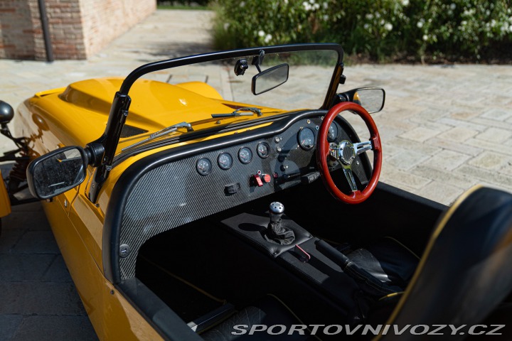Ostatní značky Ostatní modely Westfield SEIGHT V8 1997