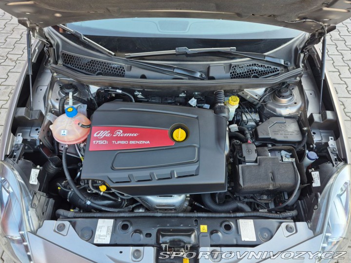 Alfa Romeo Giulietta 1.75 Turbo Quadrifoglio V 2016