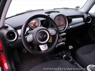 Mini One 1,4 i 70kW  Klimatizace 1 2008