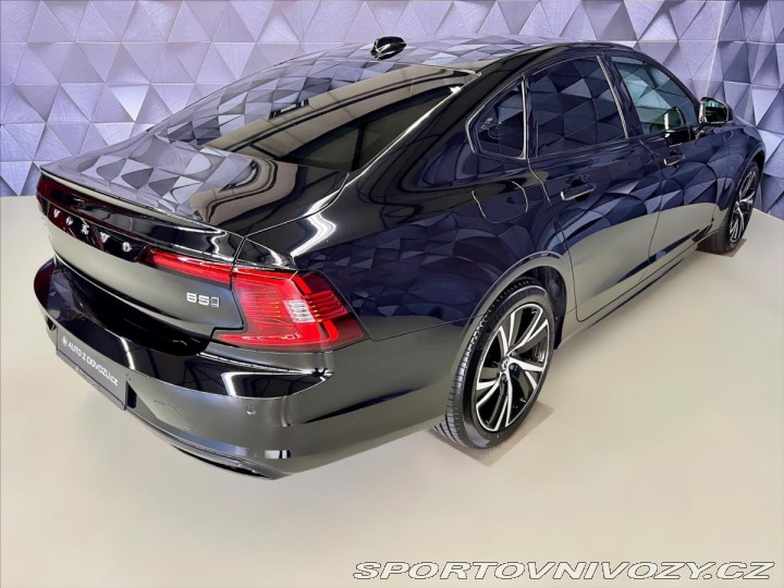 Volvo S90 B5 AWD R-DESIGN, LED, ACC 2022