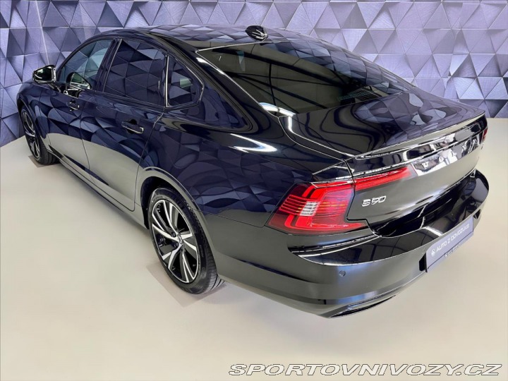 Volvo S90 B5 AWD R-DESIGN, LED, ACC 2022