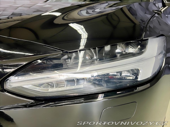 Volvo S90 B5 AWD R-DESIGN, LED, ACC 2022