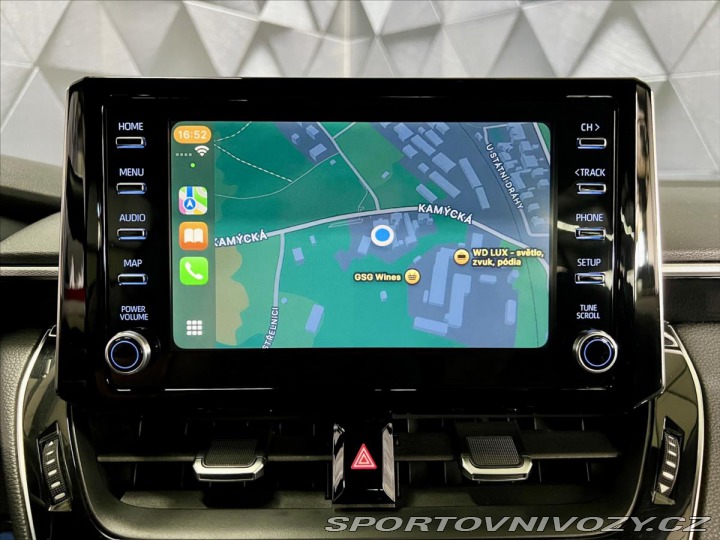 Toyota Corolla 2,0 HYBRID e-CVT TS COMFO 2021