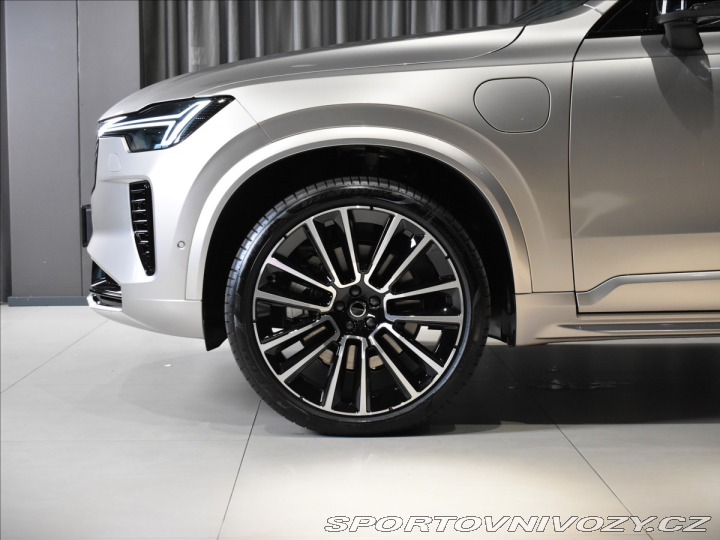 Volvo Ostatní modely XC90 2,0 T8 Ultra Dark 2025