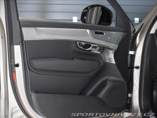 Volvo Ostatní modely XC90 2,0 T8  Ultra Dark 2025