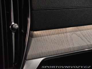 Volvo Ostatní modely XC90 2,0 T8  Ultra Dark 2025