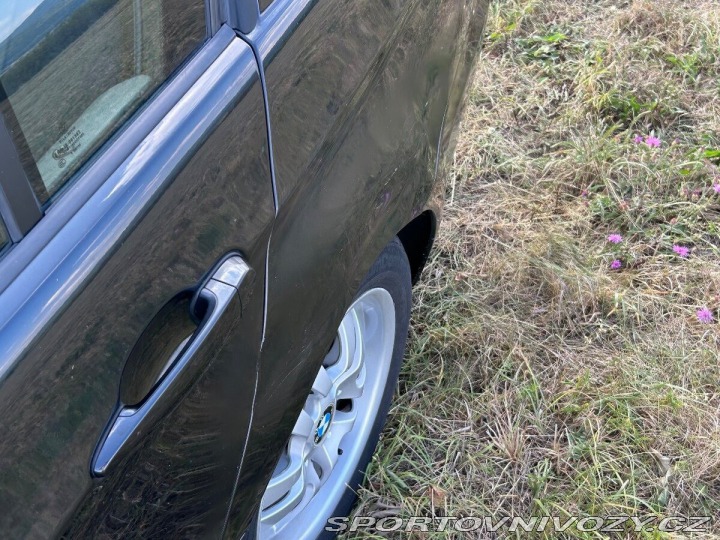 BMW 3 2,0 E90 318d 1800