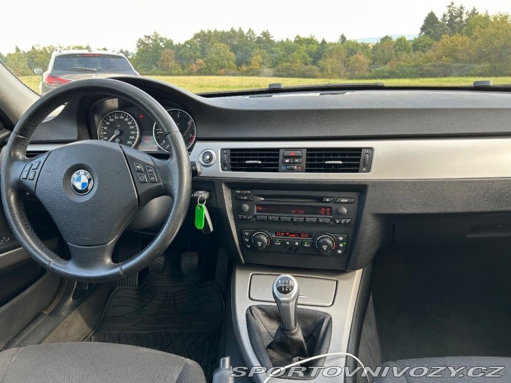 BMW 3 2,0 E90 318d 1800