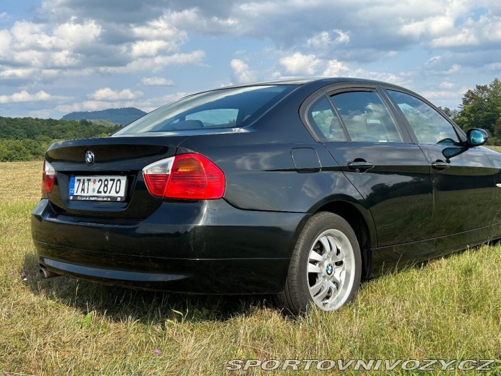 BMW 3 2,0 E90 318d 1800