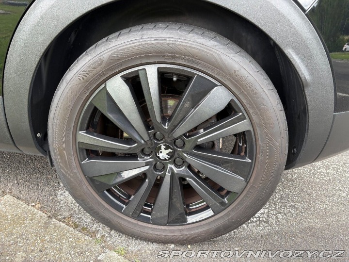 Peugeot Ostatní modely 3008 GT-LINE 1800