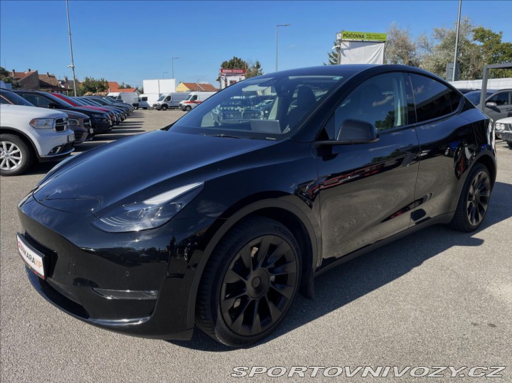 Tesla Model Y LR AWD R20*AMD*Záruka 2022