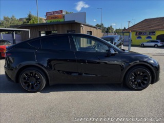 Tesla Model Y LR AWD R20*AMD*Záruka 2022