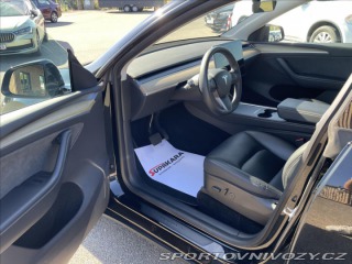 Tesla Model Y LR AWD R20*AMD*Záruka 2022