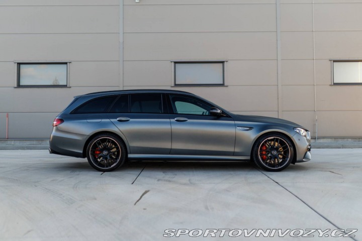Mercedes-Benz E Kombi Mercedes-AMG 63 S 2021