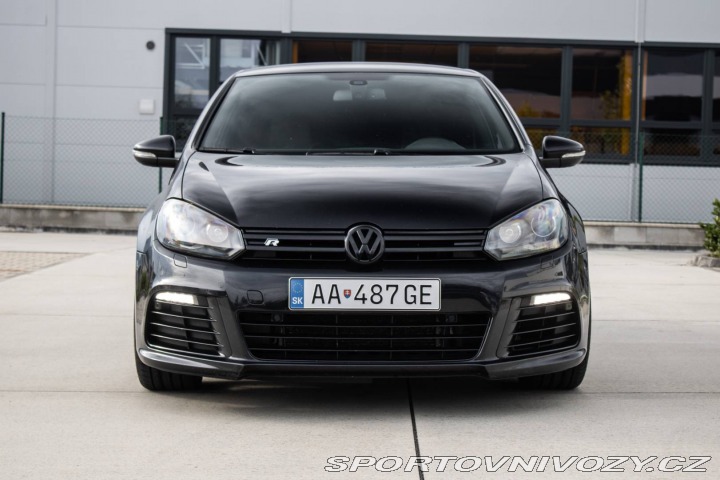 Volkswagen Golf 2.0 TFSI 270k R 4-Motion 2011