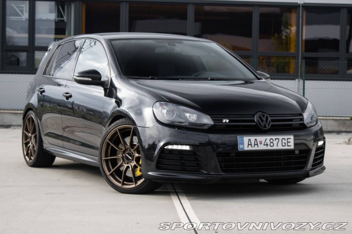 Volkswagen Golf 2.0 TFSI 270k R 4-Motion 2011