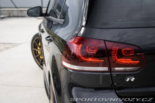 Volkswagen Golf 2.0 TFSI 270k R 4-Motion 2011