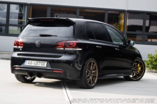 Volkswagen Golf 2.0 TFSI 270k R 4-Motion 2011