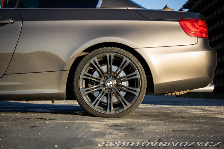 BMW 3 Cabrio 330d A/T 2010