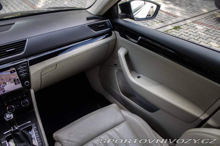 Škoda Superb 2015