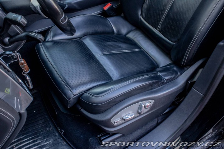 Porsche Cayenne S Diesel Tiptronic S / E 2013