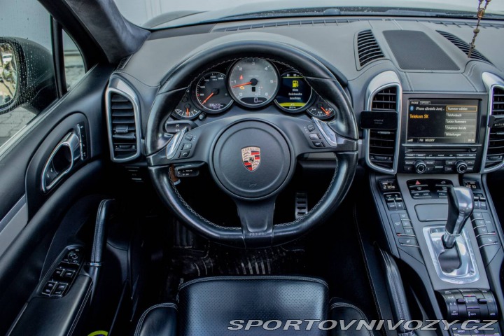 Porsche Cayenne S Diesel Tiptronic S / E 2013