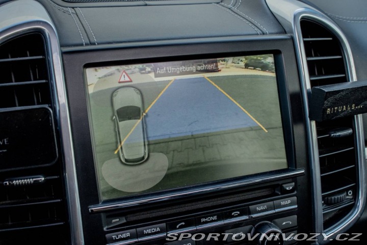 Porsche Cayenne S Diesel Tiptronic S / E 2013