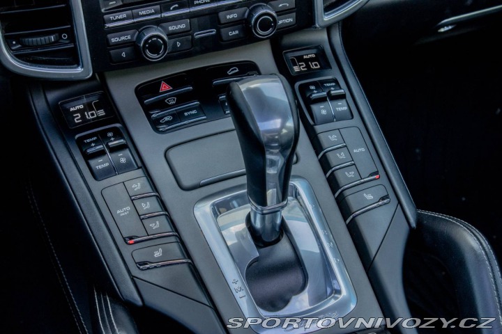 Porsche Cayenne S Diesel Tiptronic S / E 2013