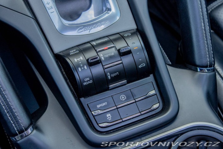 Porsche Cayenne S Diesel Tiptronic S / E 2013