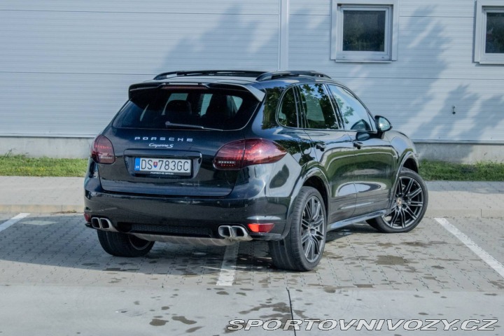 Porsche Cayenne S Diesel Tiptronic S / E 2013