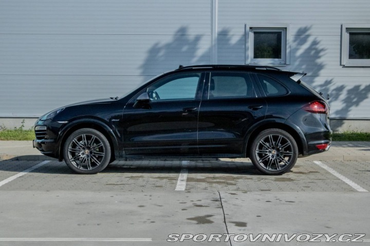 Porsche Cayenne S Diesel Tiptronic S / E 2013